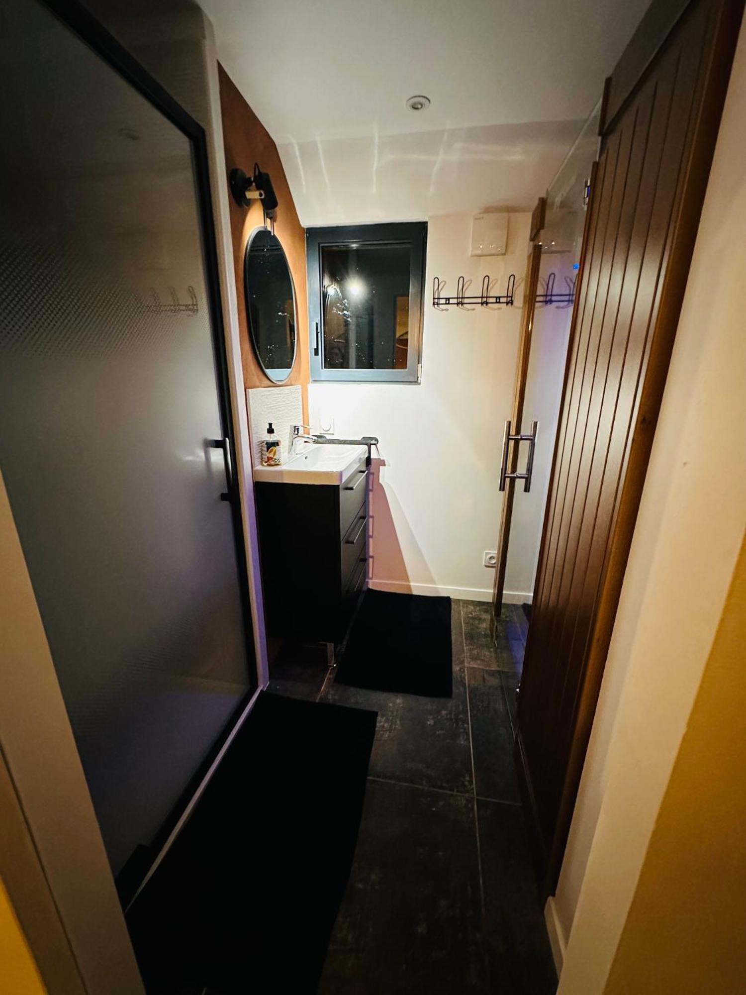 La Ptite Maison Proche Rouen La Vaupalière Eksteriør bilde
