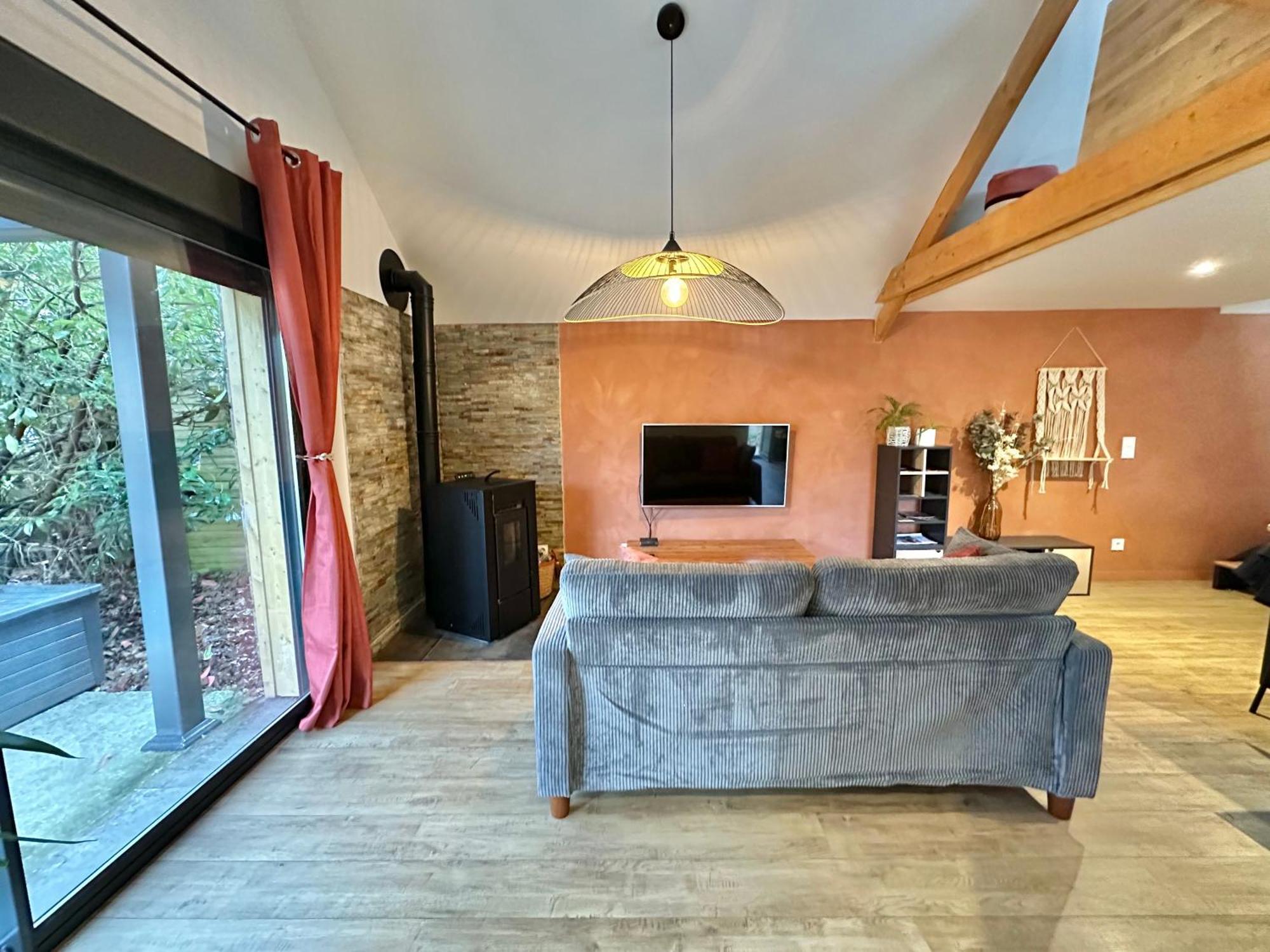 La Ptite Maison Proche Rouen La Vaupalière Eksteriør bilde